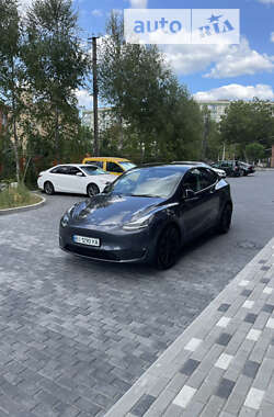 Позашляховик / Кросовер Tesla Model Y 2021 в Полтаві