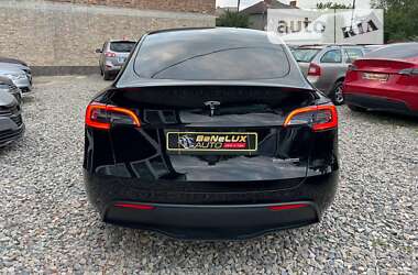 Позашляховик / Кросовер Tesla Model Y 2022 в 