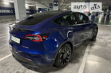 Позашляховик / Кросовер Tesla Model Y 2022 в Харкові