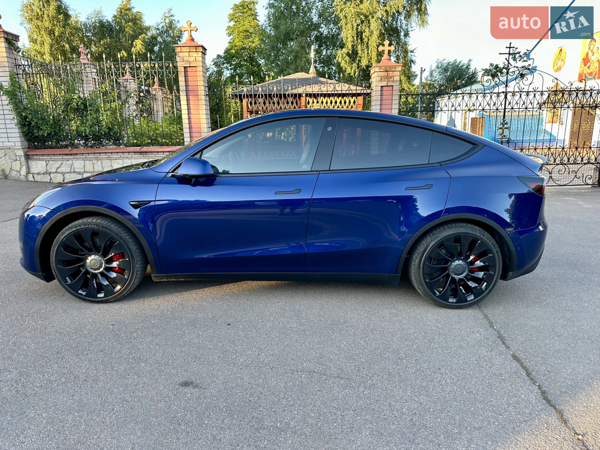 2022 Tesla Model Y - мініатюра 3