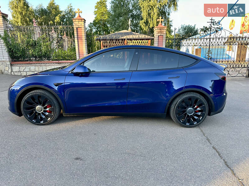 Внедорожник / Кроссовер Tesla Model Y 2022 в Кривом Роге фото 3 Внедорожник / Кроссовер Tesla Model Y 2022 в Кривом Роге