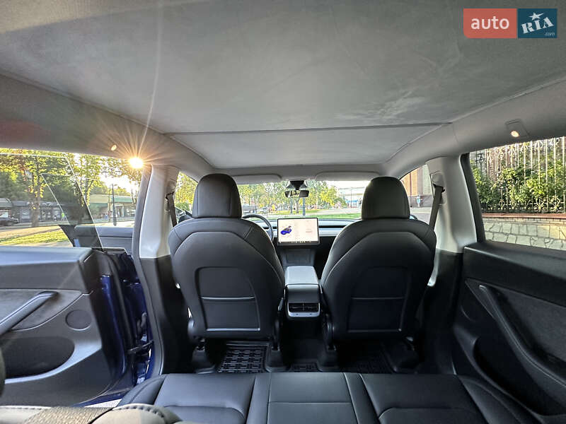 Внедорожник / Кроссовер Tesla Model Y 2022 в Кривом Роге фото 19 Внедорожник / Кроссовер Tesla Model Y 2022 в Кривом Роге