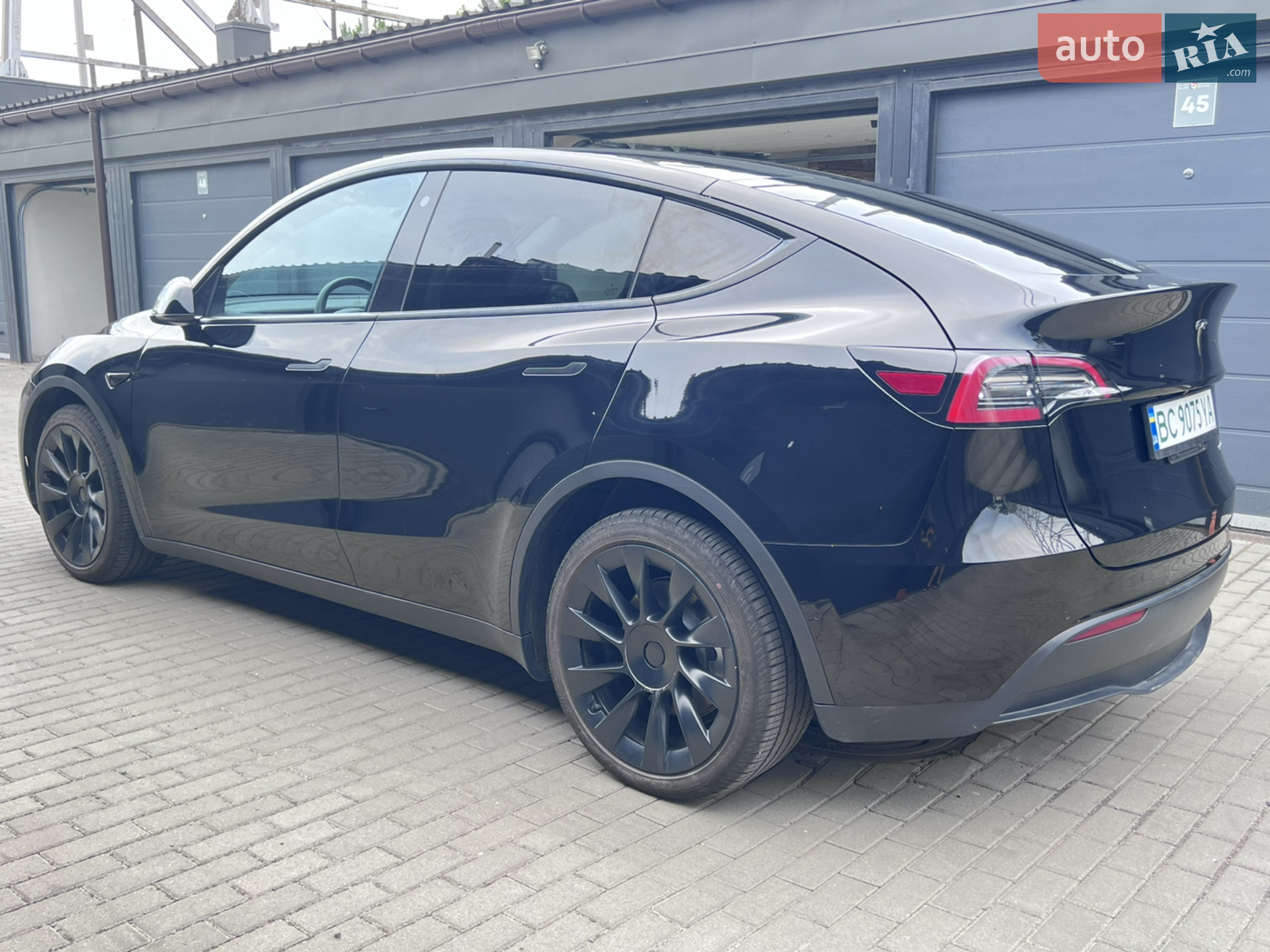 2022 Tesla Model Y - мініатюра 9