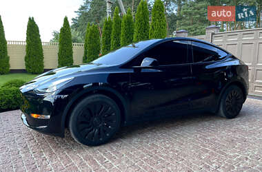 Внедорожник / Кроссовер Tesla Model Y 2023 в 