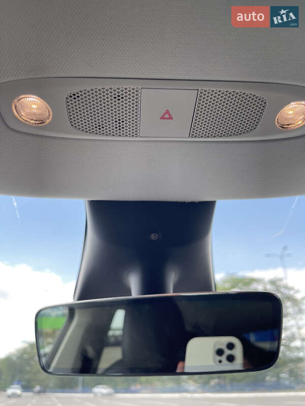 Внедорожник / Кроссовер Tesla Model Y 2022 в Одессе