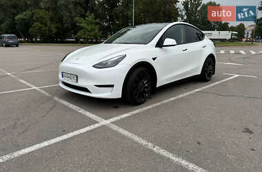 Внедорожник / Кроссовер Tesla Model Y 2022 в 