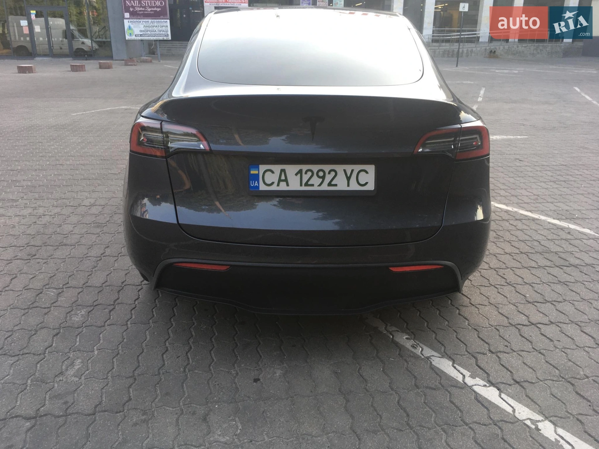2021 Tesla Model Y - мініатюра 3