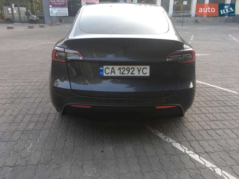 Позашляховик / Кросовер Tesla Model Y 2021 в Черкасах