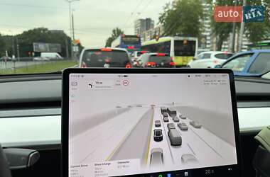 Внедорожник / Кроссовер Tesla Model Y 2020 в 