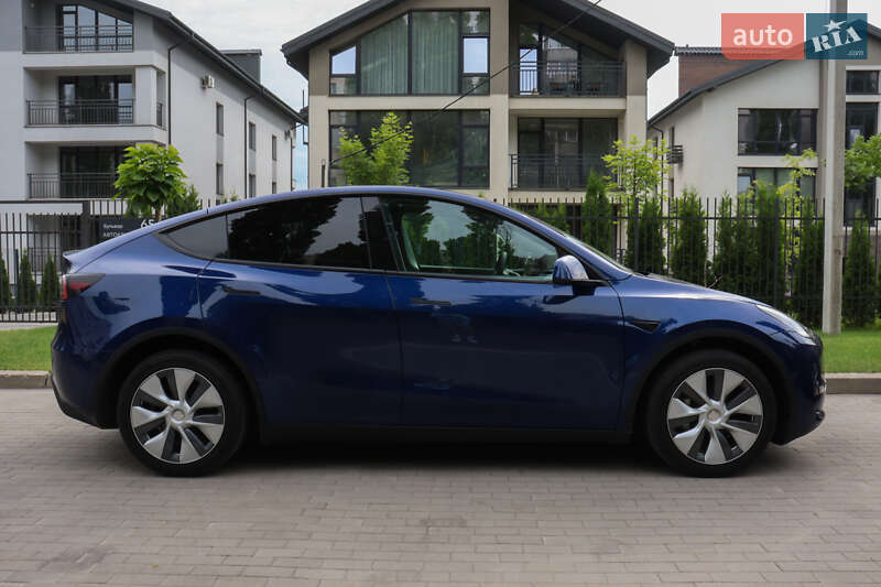 Внедорожник / Кроссовер Tesla Model Y 2022 в Кременчуге фото 3 Внедорожник / Кроссовер Tesla Model Y 2022 в Кременчуге