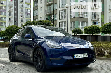 Позашляховик / Кросовер Tesla Model Y 2022 в Івано-Франківську