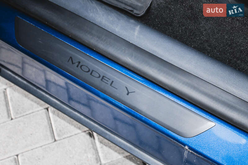 Внедорожник / Кроссовер Tesla Model Y 2020 в Хусте