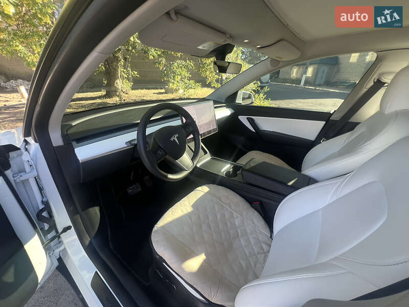 Внедорожник / Кроссовер Tesla Model Y 2022 в Николаеве