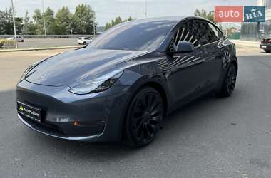 Внедорожник / Кроссовер Tesla Model Y 2021 в Киеве