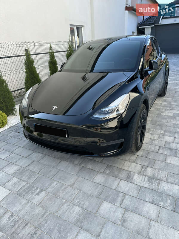 Внедорожник / Кроссовер Tesla Model Y 2021 в Дрогобыче