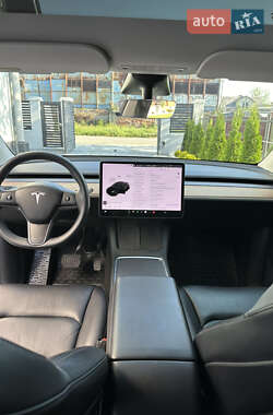 Внедорожник / Кроссовер Tesla Model Y 2021 в Дрогобыче