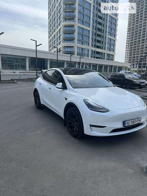 Внедорожник / Кроссовер Tesla Model Y 2022 в Днепре