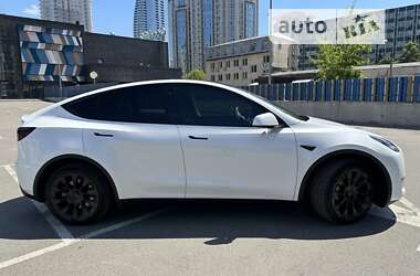 Позашляховик / Кросовер Tesla Model Y 2022 в Києві