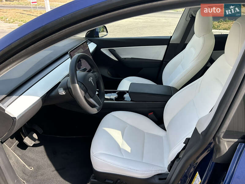 Внедорожник / Кроссовер Tesla Model Y 2020 в Запорожье