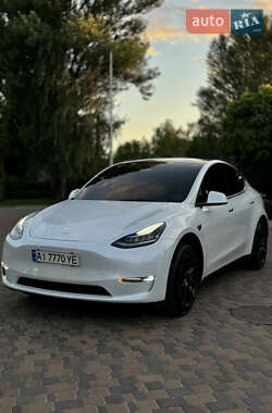 Внедорожник / Кроссовер Tesla Model Y 2023 в 