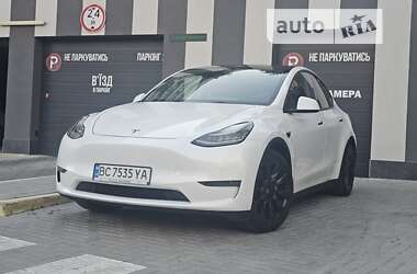 Позашляховик / Кросовер Tesla Model Y 2021 в Львові