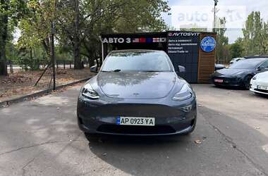 Внедорожник / Кроссовер Tesla Model Y 2022 в Запорожье