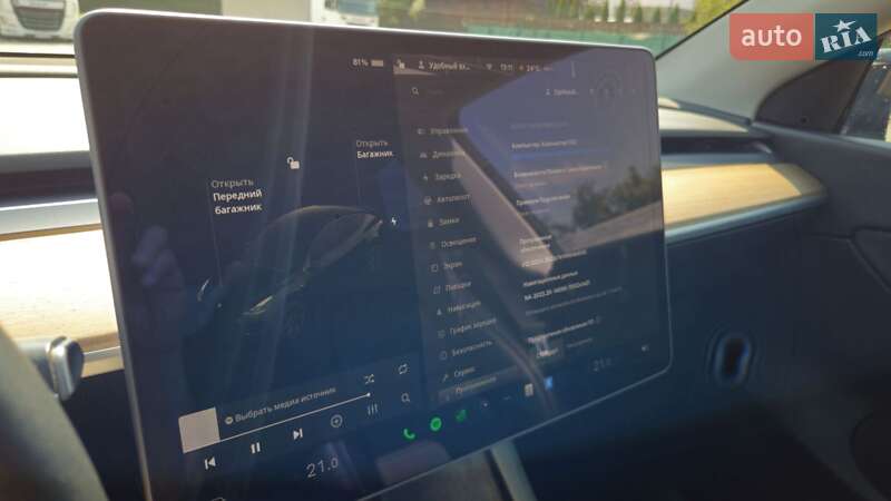 Внедорожник / Кроссовер Tesla Model Y 2021 в Львове