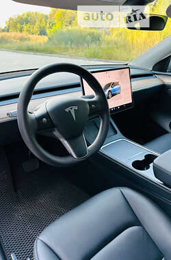 Внедорожник / Кроссовер Tesla Model Y 2022 в 