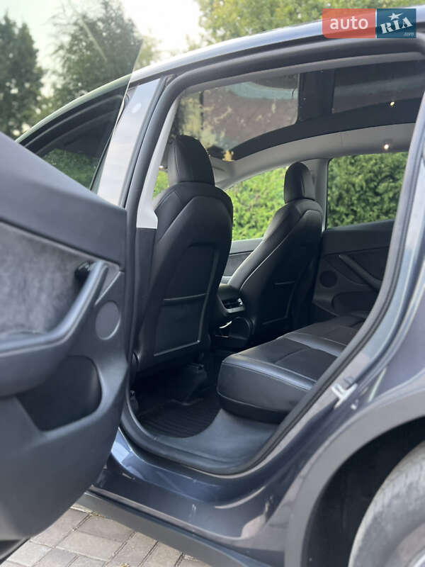 Внедорожник / Кроссовер Tesla Model Y 2021 в Змиеве фото 15 Внедорожник / Кроссовер Tesla Model Y 2021 в Змиеве