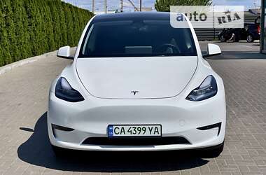 Внедорожник / Кроссовер Tesla Model Y 2021 в 