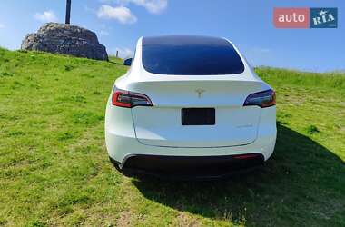 Внедорожник / Кроссовер Tesla Model Y 2020 в 