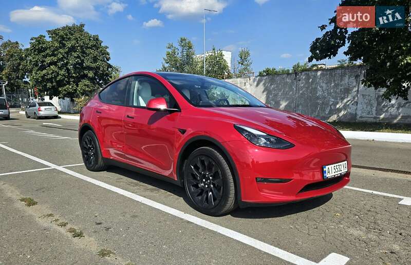 Позашляховик / Кросовер Tesla Model Y 2023 в Києві