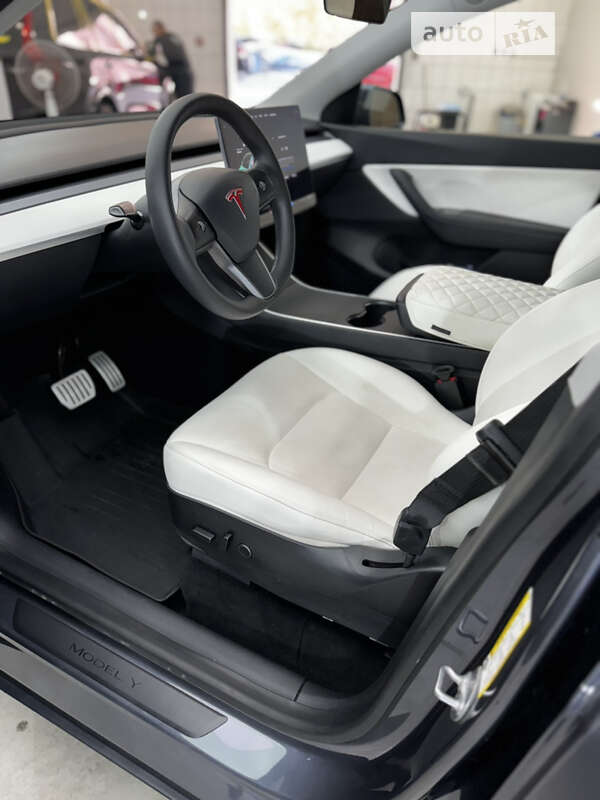 Позашляховик / Кросовер Tesla Model Y 2020 в Львові фото 4 Позашляховик / Кросовер Tesla Model Y 2020 в Львові