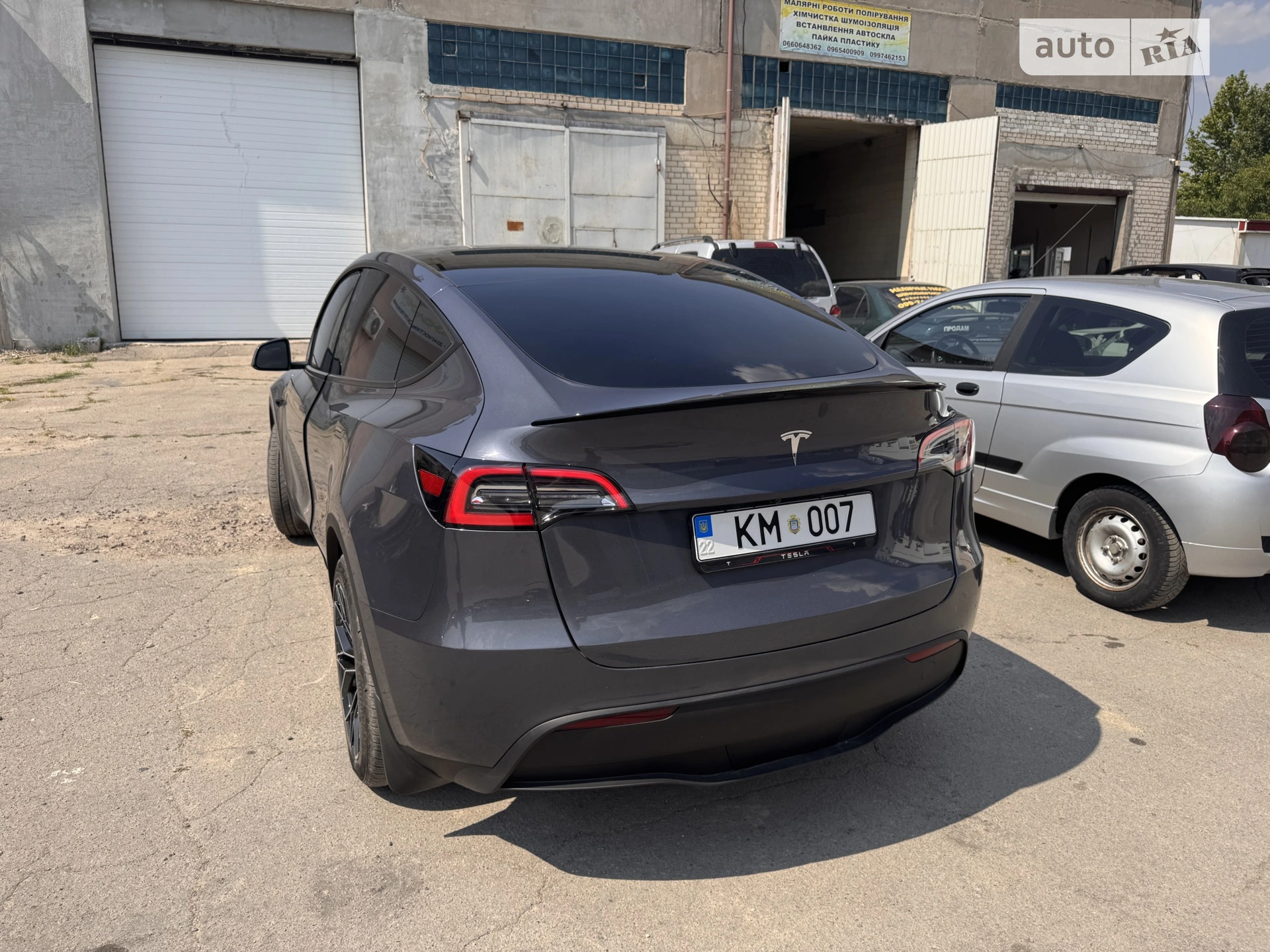 2023 Tesla Model Y - мініатюра 4