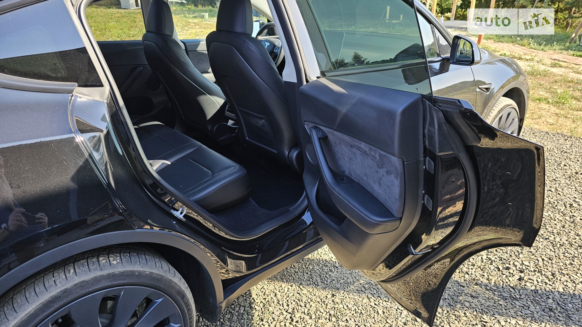 2023 Tesla Model Y - мініатюра 23