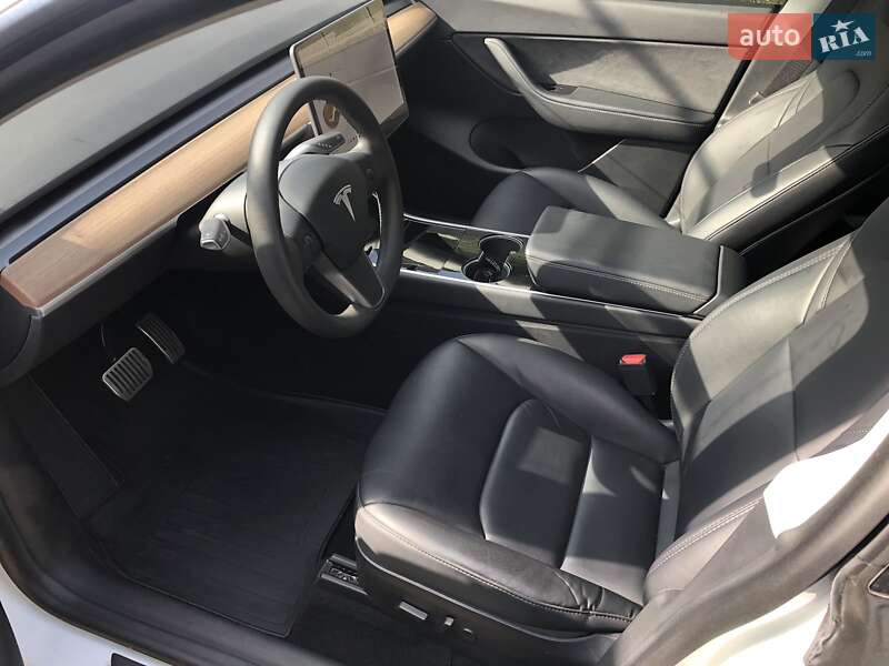 Внедорожник / Кроссовер Tesla Model Y 2020 в Каменском