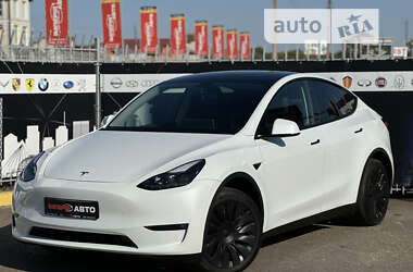 Внедорожник / Кроссовер Tesla Model Y 2023 в Киеве