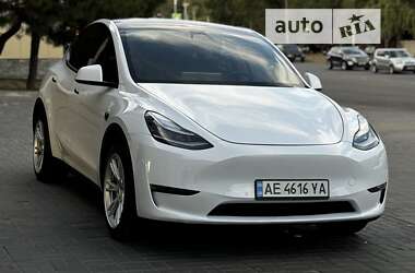 Внедорожник / Кроссовер Tesla Model Y 2020 в Днепре