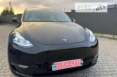 Внедорожник / Кроссовер Tesla Model Y 2023 в Львове