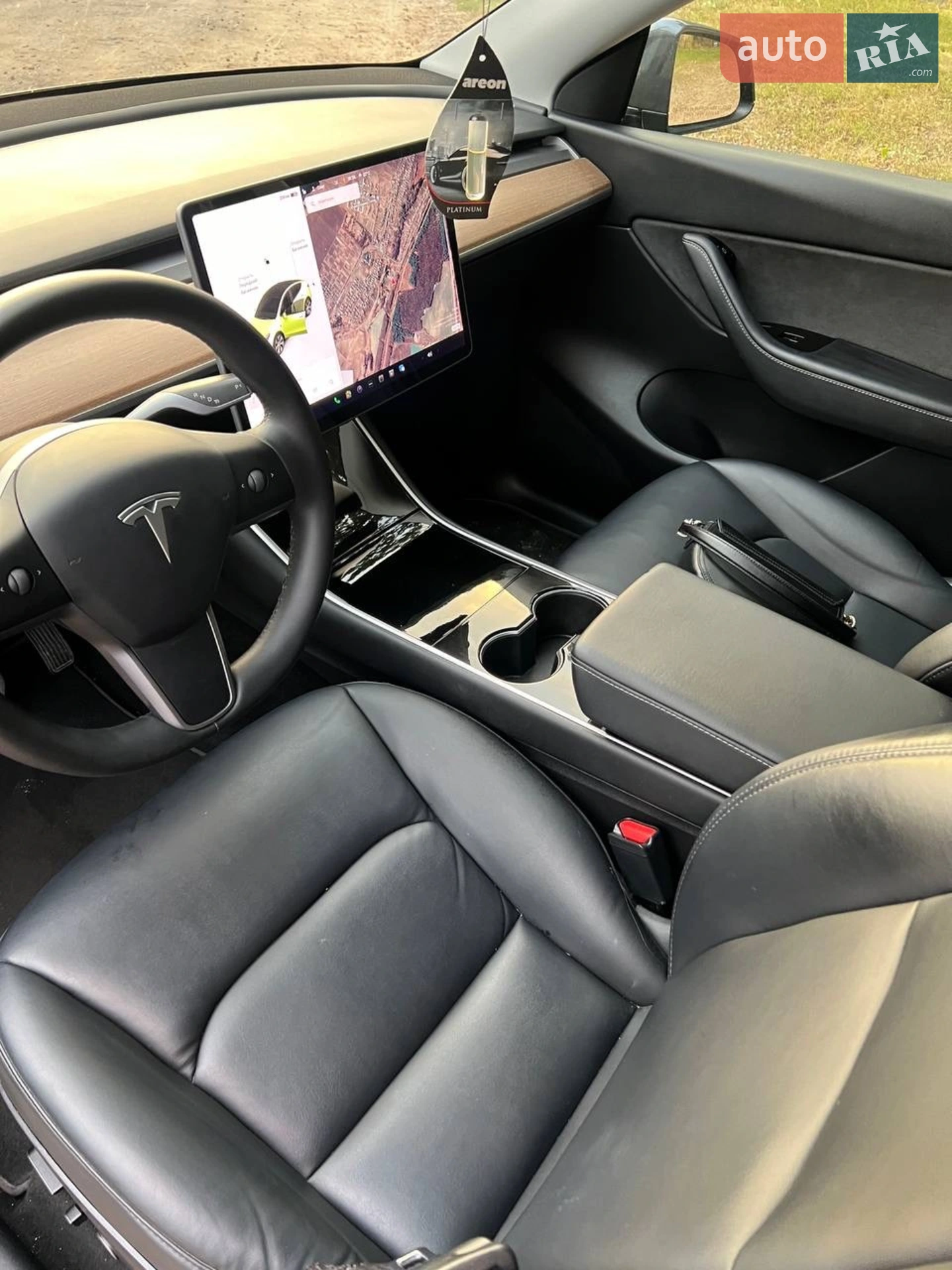 2020 Tesla Model Y - мініатюра 3