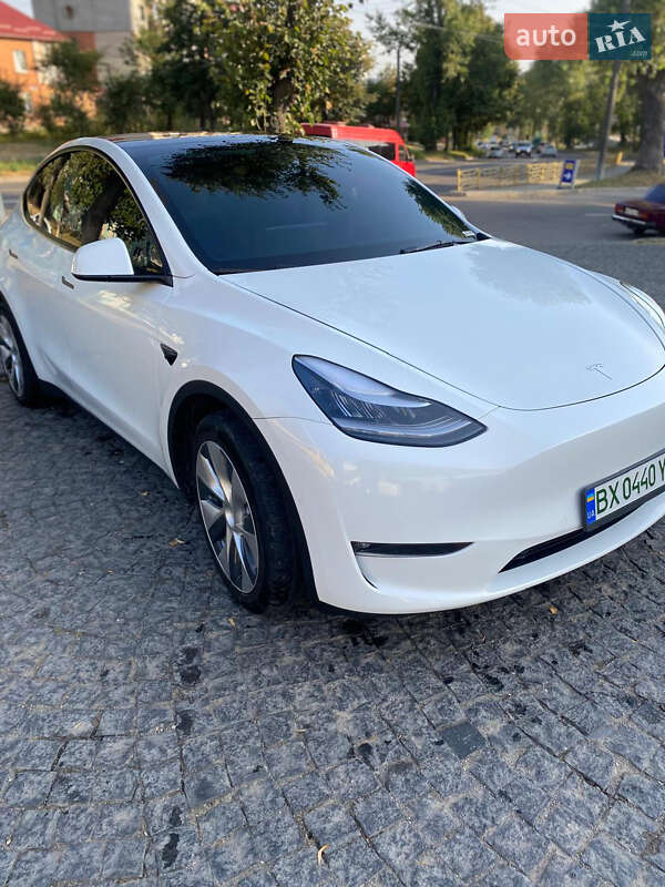 Внедорожник / Кроссовер Tesla Model Y 2021 в Хмельницком фото 2 Внедорожник / Кроссовер Tesla Model Y 2021 в Хмельницком