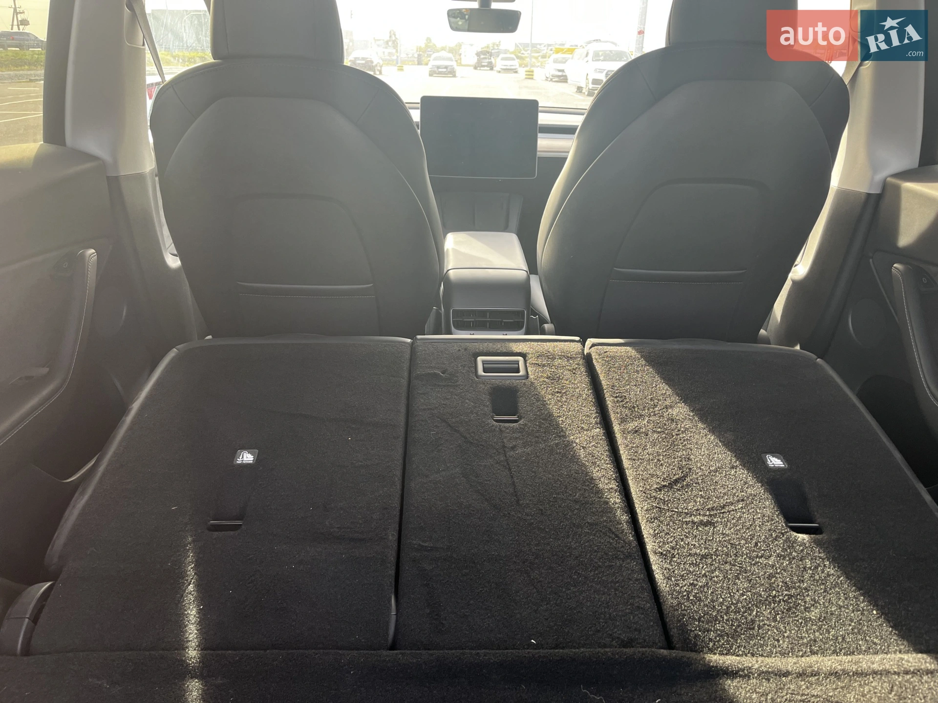 2021 Tesla Model Y - мініатюра 13