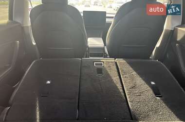 Внедорожник / Кроссовер Tesla Model Y 2021 в 