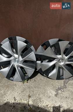 Внедорожник / Кроссовер Tesla Model Y 2021 в Львове