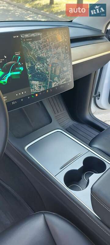 Внедорожник / Кроссовер Tesla Model Y 2020 в Умани