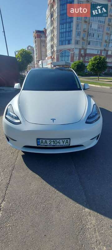 Внедорожник / Кроссовер Tesla Model Y 2020 в Умани