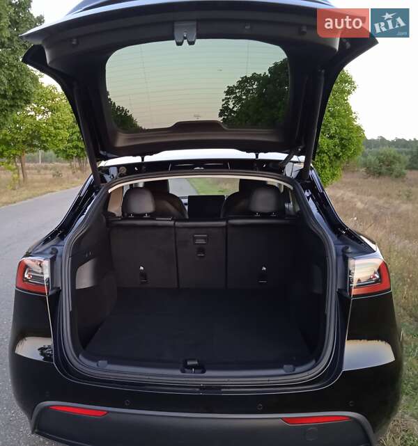 Внедорожник / Кроссовер Tesla Model Y 2022 в Костополе