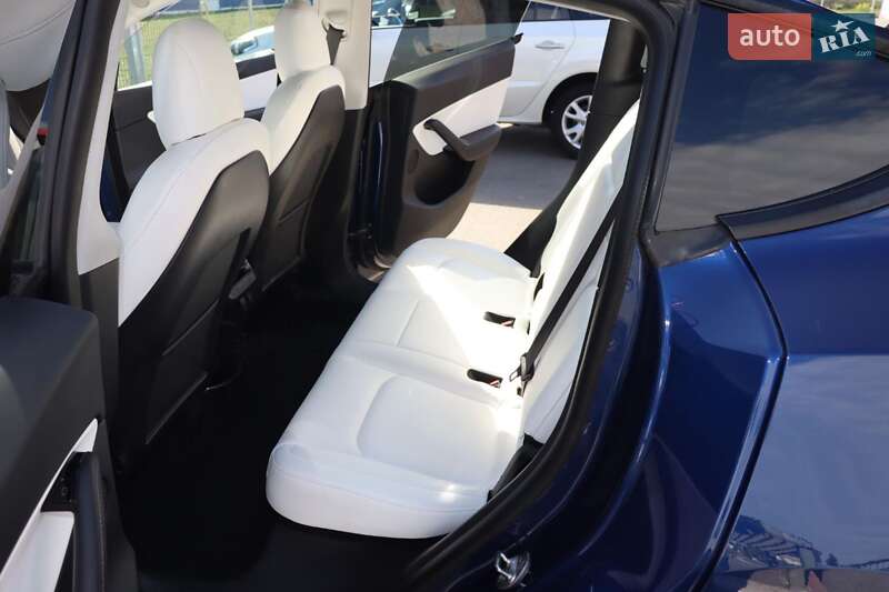 Внедорожник / Кроссовер Tesla Model Y 2020 в Виннице