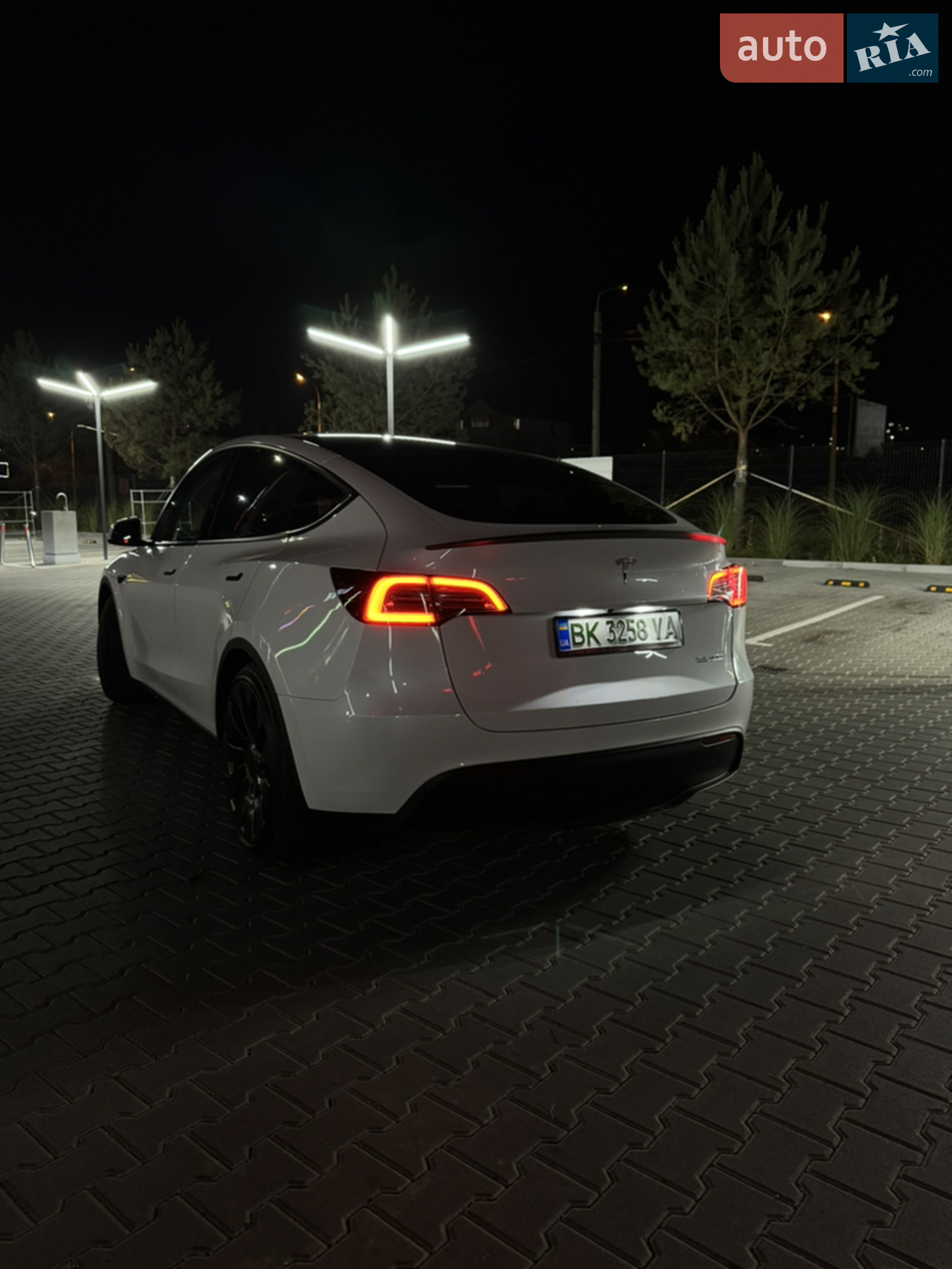2023 Tesla Model Y - мініатюра 4