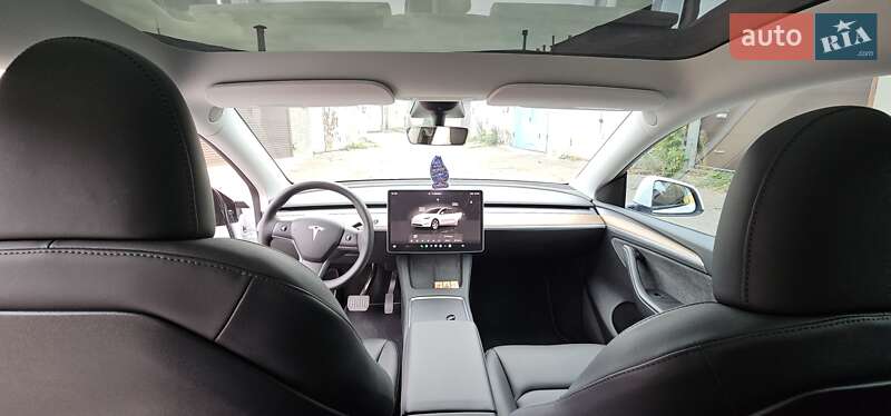 Позашляховик / Кросовер Tesla Model Y 2023 в Києві